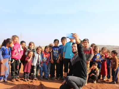 Clothe a Child in Syria’s Camps